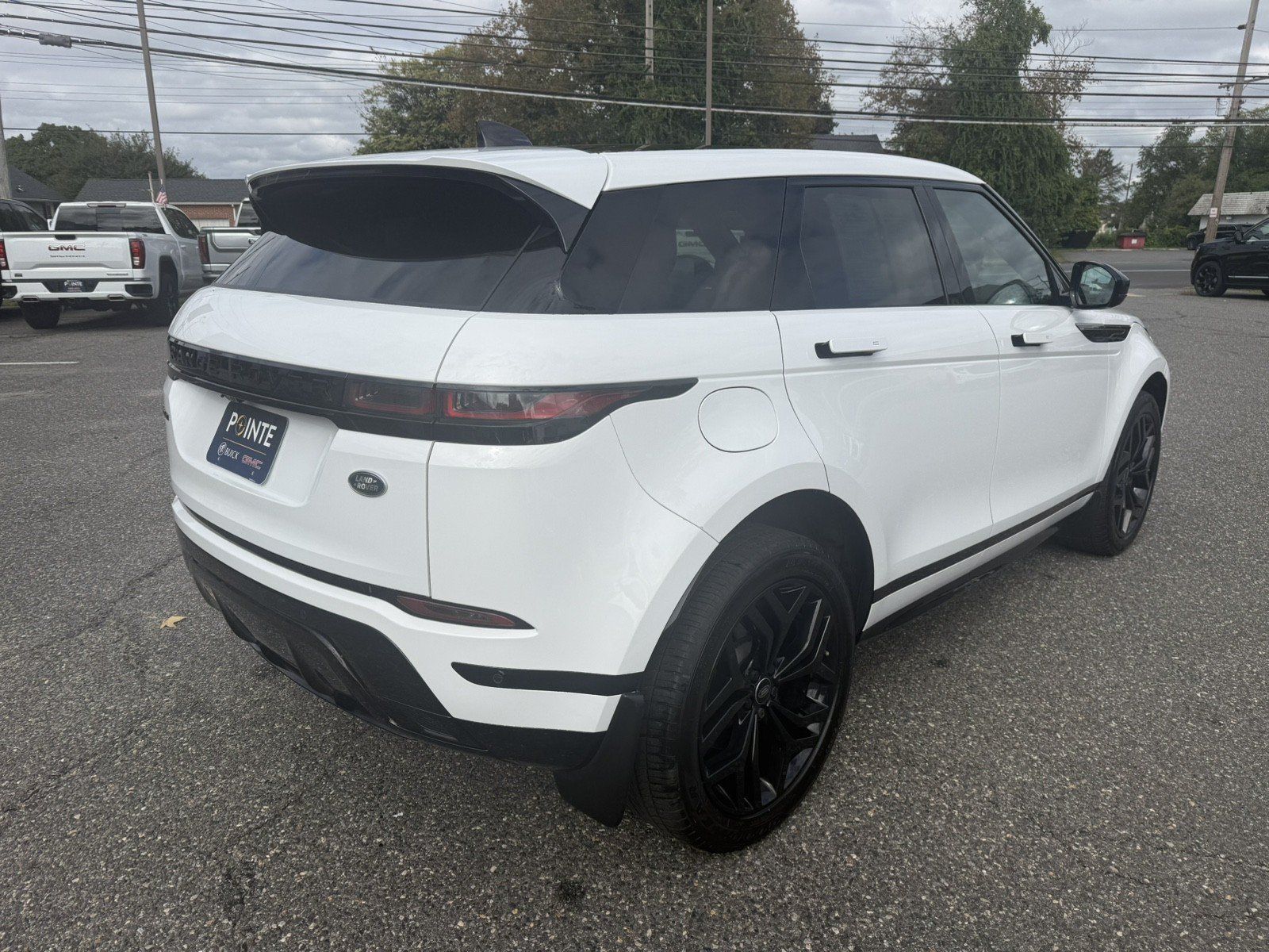 Used 2023 Land Rover Range Rover Evoque R-Dynamic SE AWD/4WD image 3