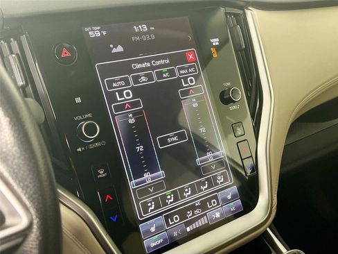 Used 2020 Subaru Outback Premium image 15