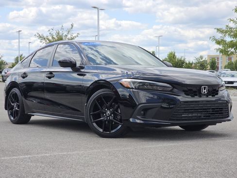 Certified 2024 Honda Civic Sport image 2