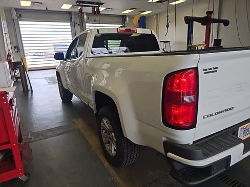 Used 2021 Chevrolet Colorado LT w/ Fleet Safety Package RWD image 4