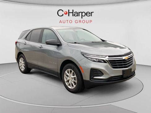 Certified 2023 Chevrolet Equinox LS w/ LS Convenience Package AWD/4WD image 1