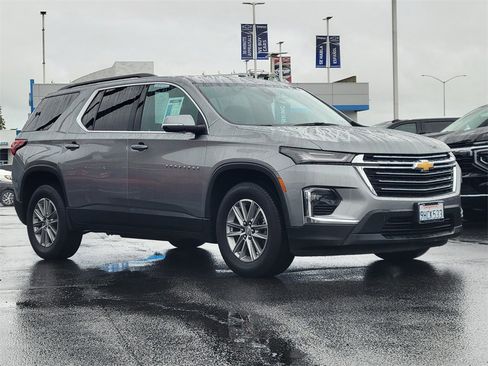 Certified 2023 Chevrolet Traverse LT image 30