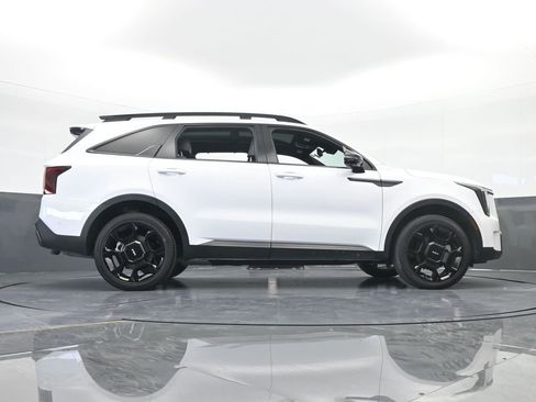 Used 2024 Kia Sorento SX Prestige w/ Sage Leather Package image 89