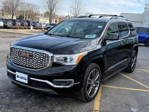 Used 2019 GMC Acadia Denali w/ Technology Package image 8