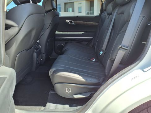 Certified 2026 Genesis GV80 2.5T Select AWD/4WD image 18
