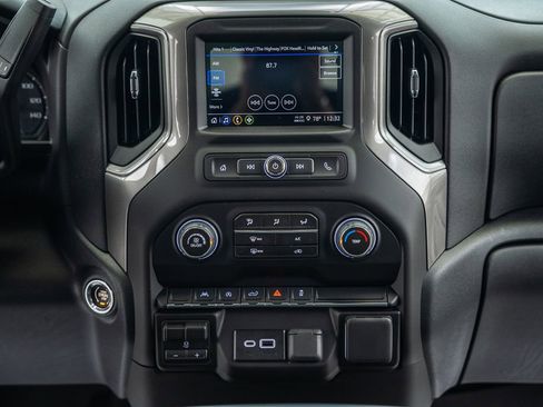 New 2026 Chevrolet Silverado 1500 Custom w/ Turbomax Blackout Package AWD/4WD image 22