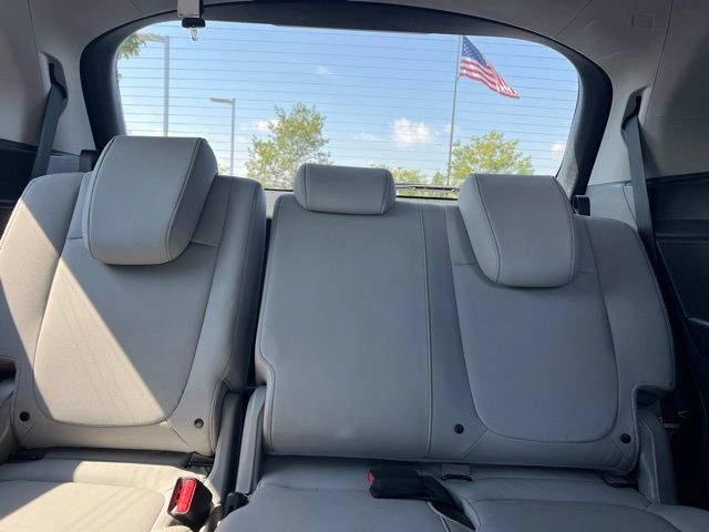 Used 2024 Honda Odyssey EX-L image 32