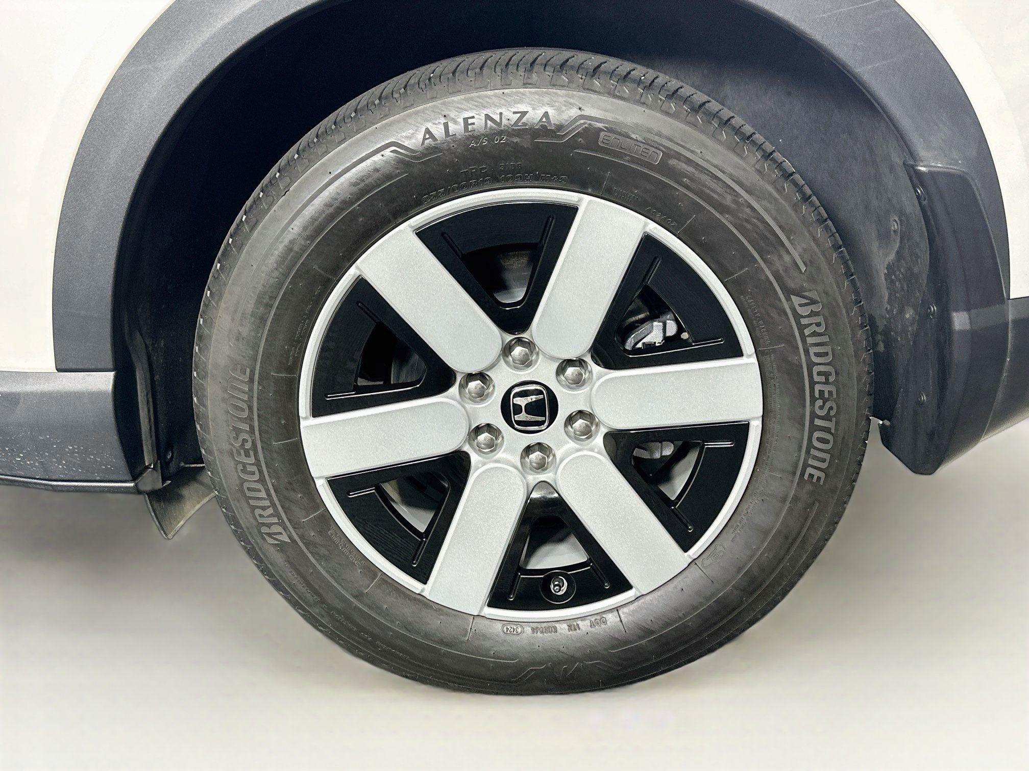 Used 2024 Honda Prologue EX image 11