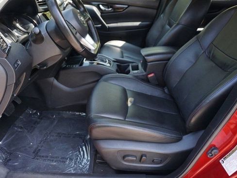 Certified 2022 Nissan Rogue Sport SL image 36