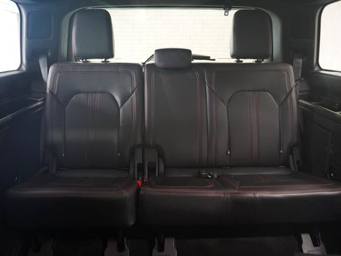 Used 2019 Ford Expedition Limited w/ Equipment Group 303A AWD/4WD image 38