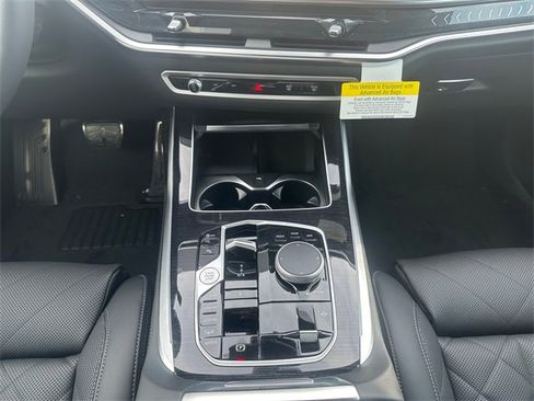 New 2026 BMW X7 xDrive40i w/ M Sport Package image 11