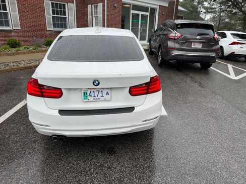 Used 2015 BMW 328i xDrive Sedan AWD/4WD image 4