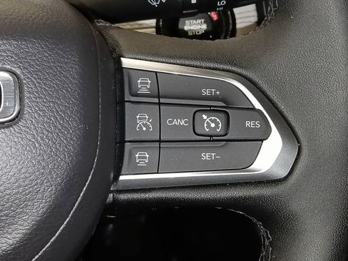 Used 2024 Jeep Compass Limited AWD/4WD image 31