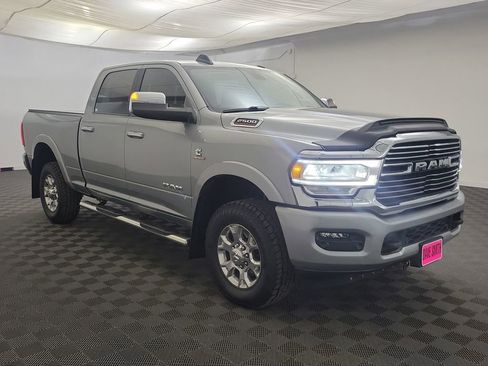 Used 2022 RAM 2500 Laramie AWD/4WD image 7