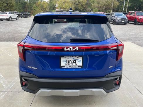 Used 2024 Kia Seltos LX image 8