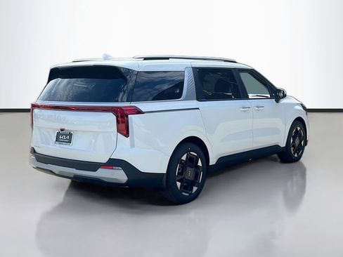New 2026 Kia Carnival EX FWD image 7