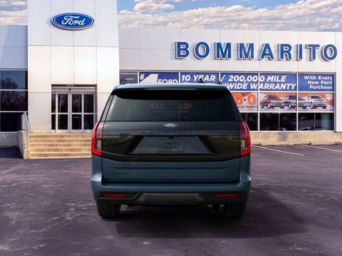 New 2027 Ford Expedition Max Platinum w/ Stealth Appearance Package AWD/4WD image 7