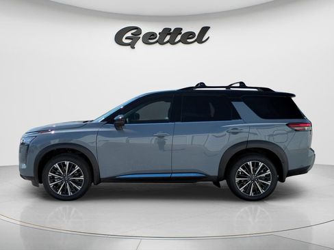 New 2026 Nissan Pathfinder Platinum w/ Accent Package FWD image 8