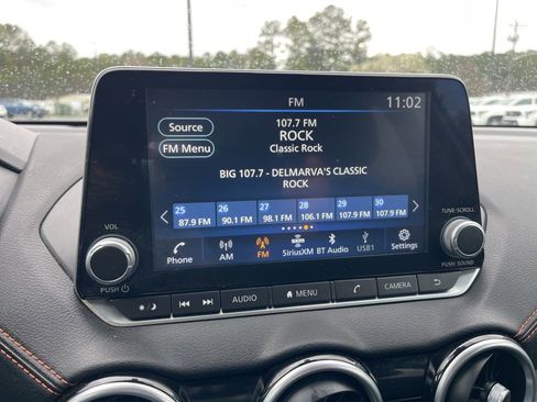 Used 2022 Nissan Sentra SR w/ SR Premium Package image 14