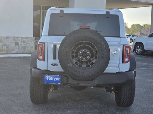 New 2026 Ford Bronco Outer Banks w/ Sasquatch Package AWD/4WD image 5