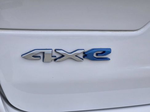 Used 2024 Jeep Grand Cherokee Limited 4xe AWD/4WD image 12