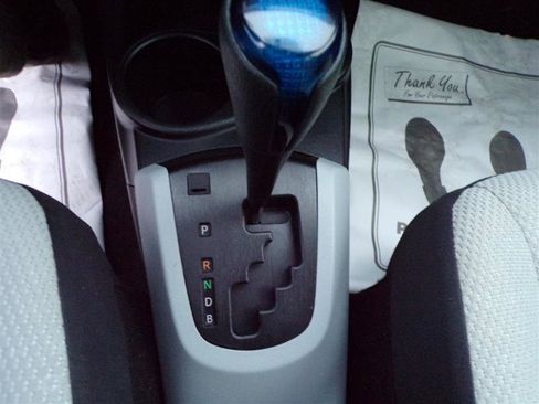 Used 2014 Toyota Prius C Four image 34