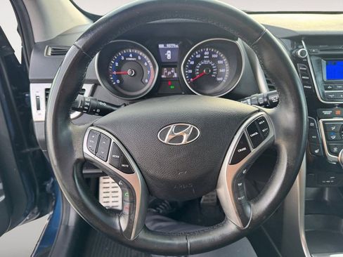 Used 2016 Hyundai Elantra GT w/ Option Group 02 image 17