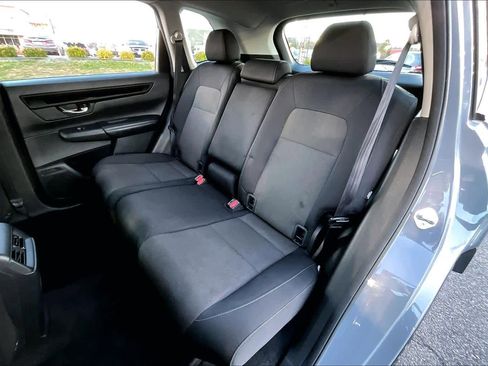 Used 2023 Honda CR-V LX image 18