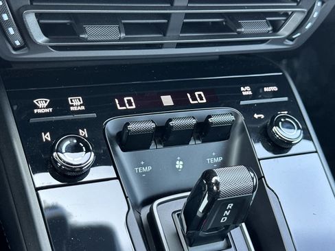 Certified 2023 Porsche 911 Carrera S RWD image 20