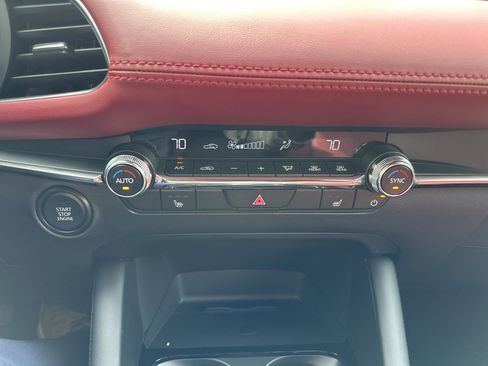 New 2026 MAZDA MAZDA3 2.5 S Hatchback w/ Premium Pkg FWD image 45