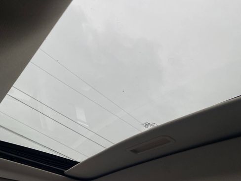 Used 2012 Ford Taurus SEL image 28