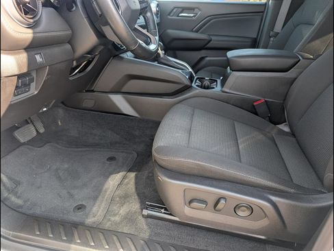 Used 2025 Chevrolet Colorado LT w/ Advanced Trailering Package RWD image 12