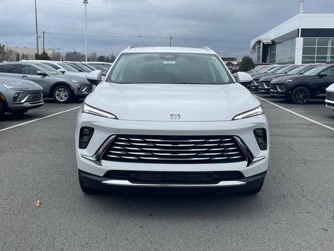 New 2026 Buick Envision Preferred image 2