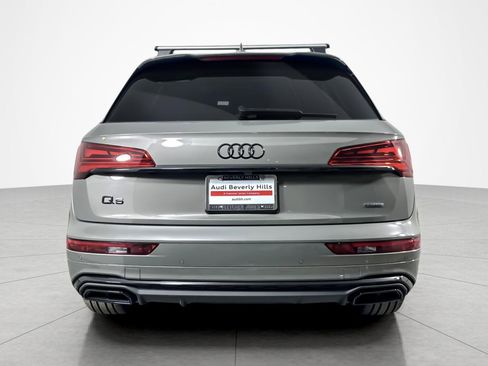 Used 2023 Audi Q5 e Premium Plus w/ Premium Plus Package image 4