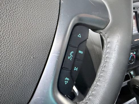 Used 2014 Chevrolet Traverse LT w/ All-Star Edition FWD image 22