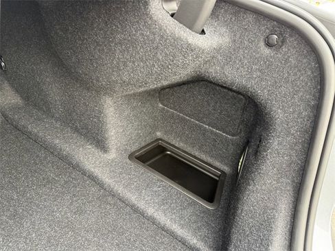 Certified 2025 BMW 430i xDrive Coupe w/ Premium Package image 21