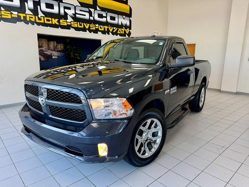 Used 2013 RAM 1500 Express RWD image 28