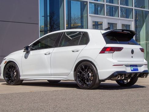 Used 2025 Volkswagen Golf R AWD/4WD image 8