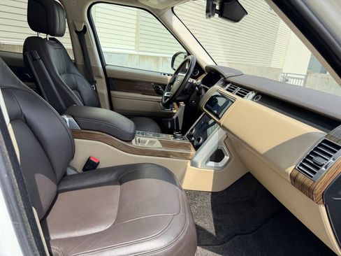 Used 2020 Land Rover Range Rover HSE AWD/4WD image 32