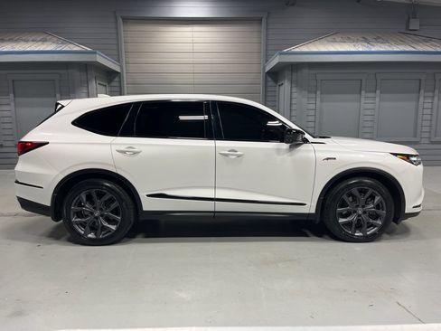 Used 2023 Acura MDX A-Spec AWD/4WD image 6