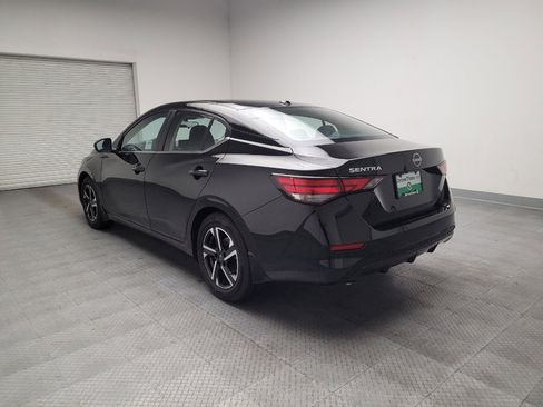 Used 2025 Nissan Sentra SV image 5