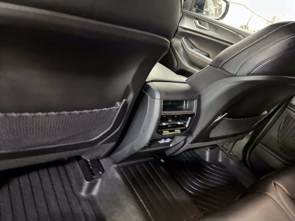 Used 2023 Jeep Grand Cherokee Altitude AWD/4WD image 22
