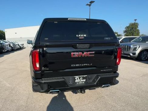 Used 2024 GMC Sierra 1500 Denali w/ Denali Reserve Package AWD/4WD image 8
