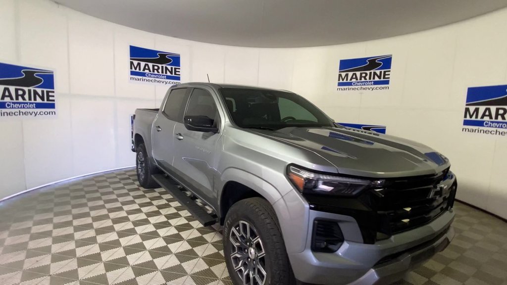 Used 2023 Chevrolet Colorado Z71 w/ Z71 Convenience Package 2 AWD/4WD image 4
