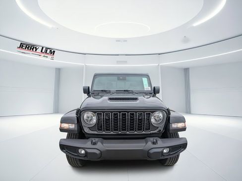 New 2025 Jeep Gladiator Sport image 7