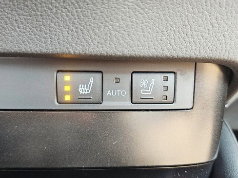Used 2023 Lexus ES 300h w/ Premium Package FWD image 9