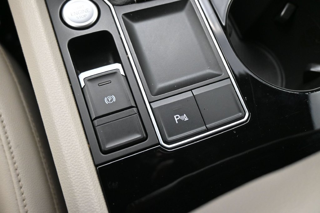 Used 2022 Volkswagen Atlas SE FWD image 14