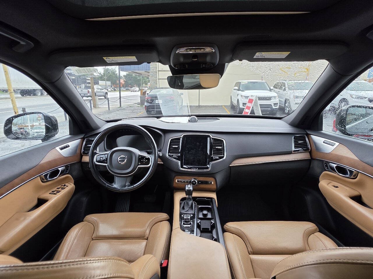 Used 2017 Volvo XC90 T6 Inscription w/ Vision Package AWD/4WD image 15