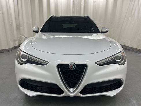 Used 2023 Alfa Romeo Stelvio Ti w/ Active Assist Plus Package image 8