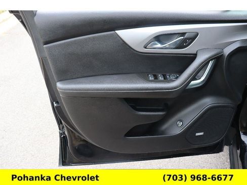 Used 2025 Chevrolet Blazer LT w/ Sound & Technology Package AWD/4WD image 24